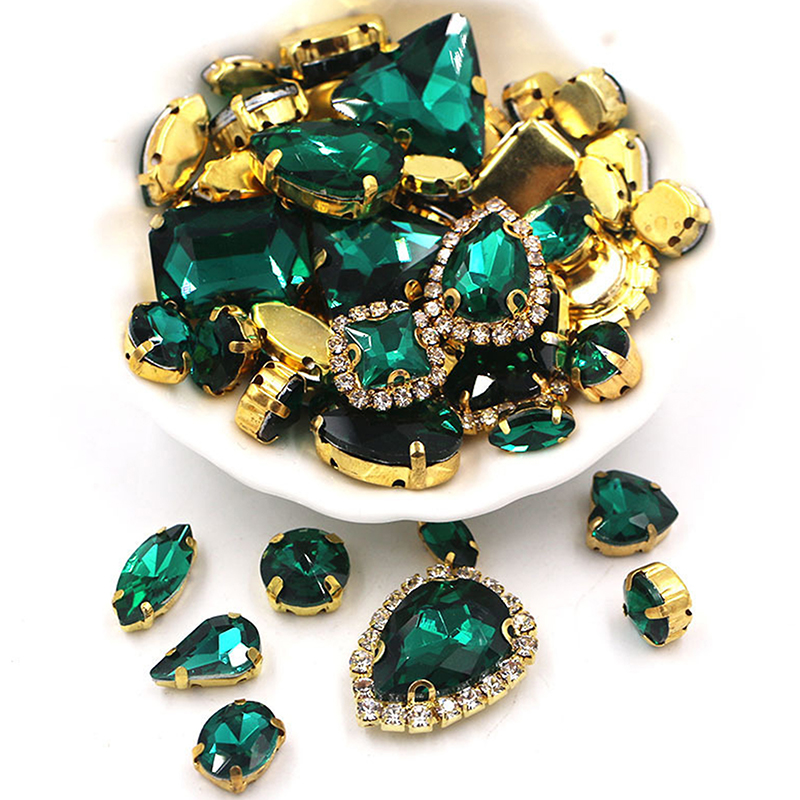 Sew On Rhinestone - คริสตัลแก้วรูปทรงต่างๆ 24 สี จำนวน 50 ชิ้น