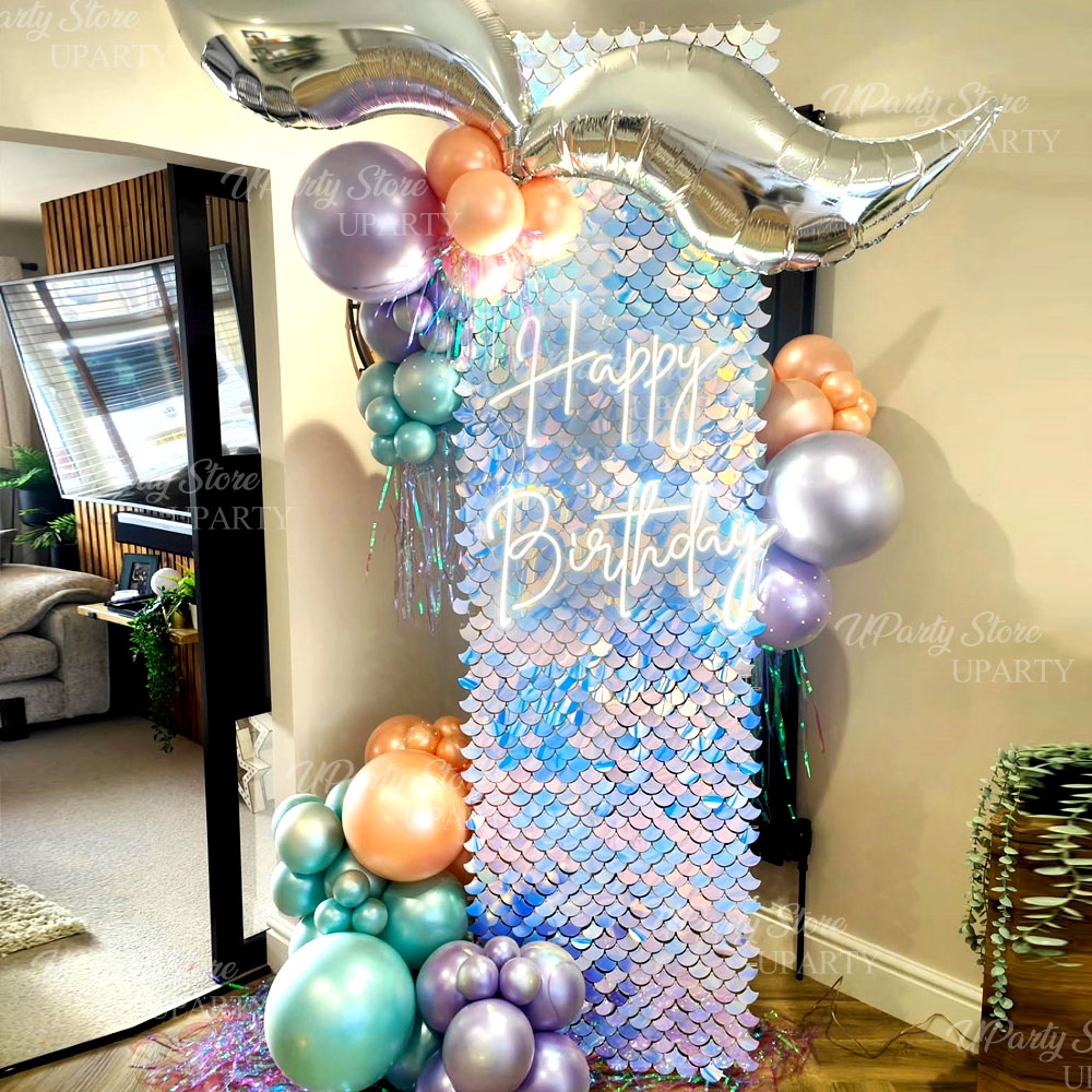 Sequin Fabric Panel - แผ่นผนังเลื่อมลายเงือก 12 ชิ้น สีเงินฟ้าเหลือบรุ้ง แผ่นฉากหลังประกายระยิบระยับสำหรับตกแต่งงานปาร์ตี้วันเกิดธีมเงือก