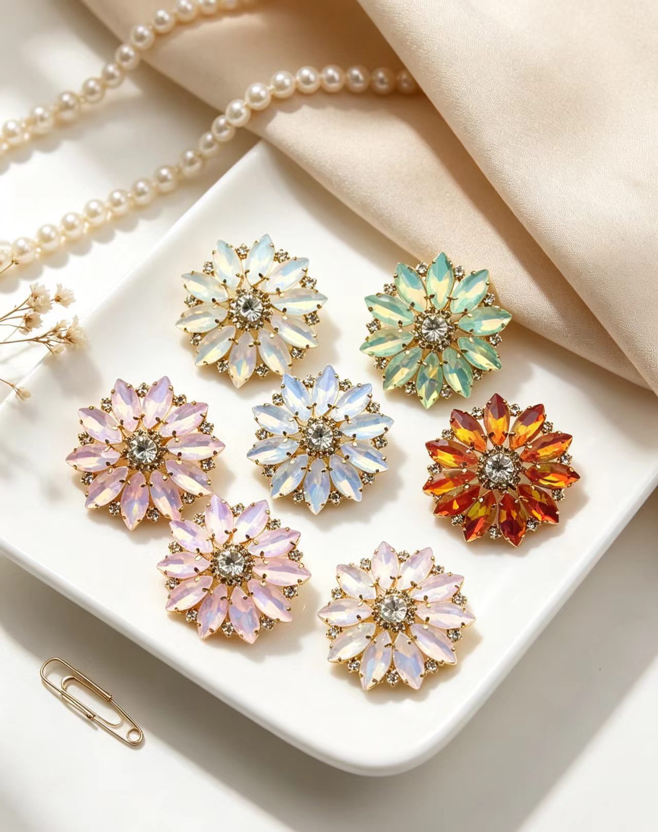 กระดุมเรซิ่นคริสตัลรูปดอกไม้หล - Sew On Rhinestone บทวิจารณ์และราคา