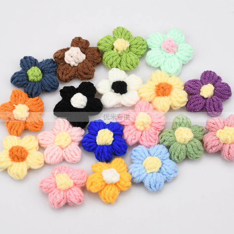 งานถักโครเชต์ดอกไม้ห้ากลีบทำมื - Embellish Craft บทวิจารณ์และราคา