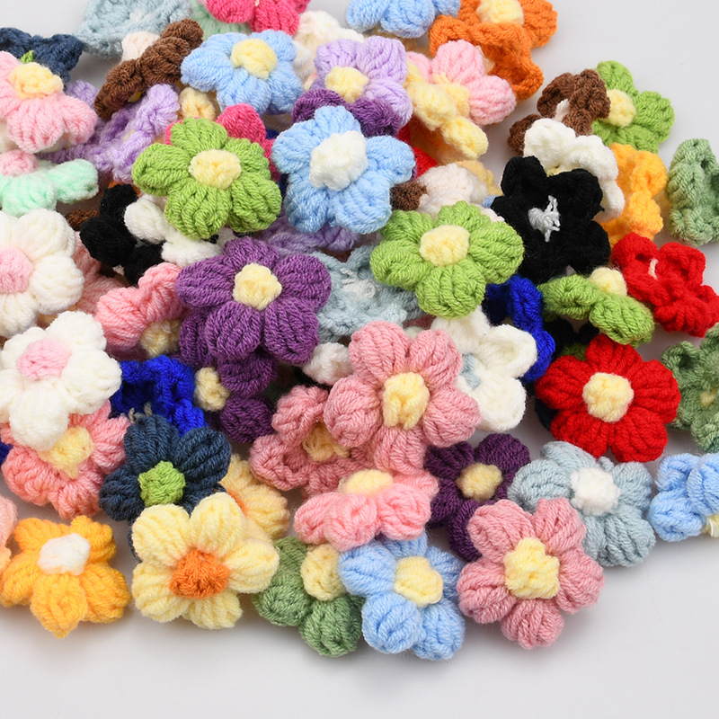 งานถักโครเชต์ดอกไม้ห้ากลีบทำมื - Embellish Craft บทวิจารณ์และราคา