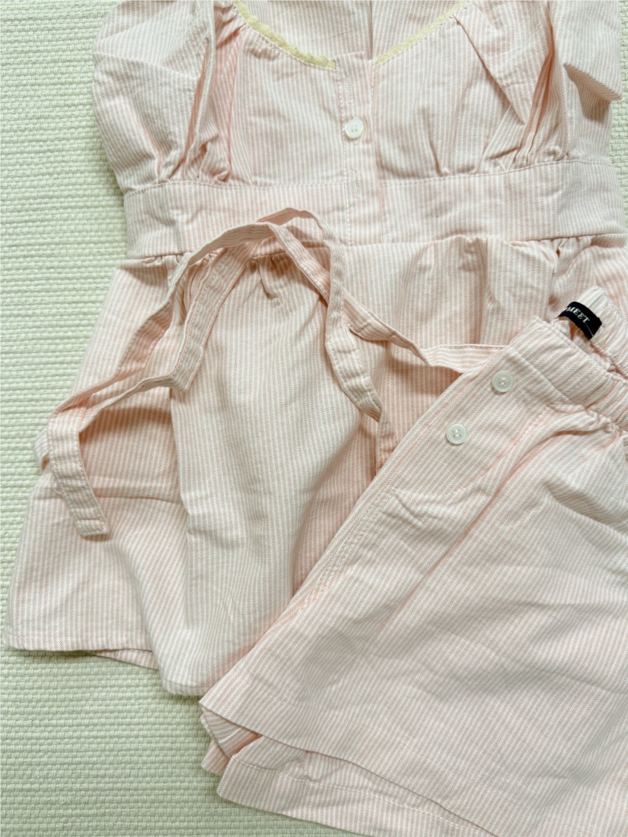ชุดเซ็ตเสื้อกล้ามลายทางสีชมพูแ - Elastic Lace Trim บทวิจารณ์และราคา