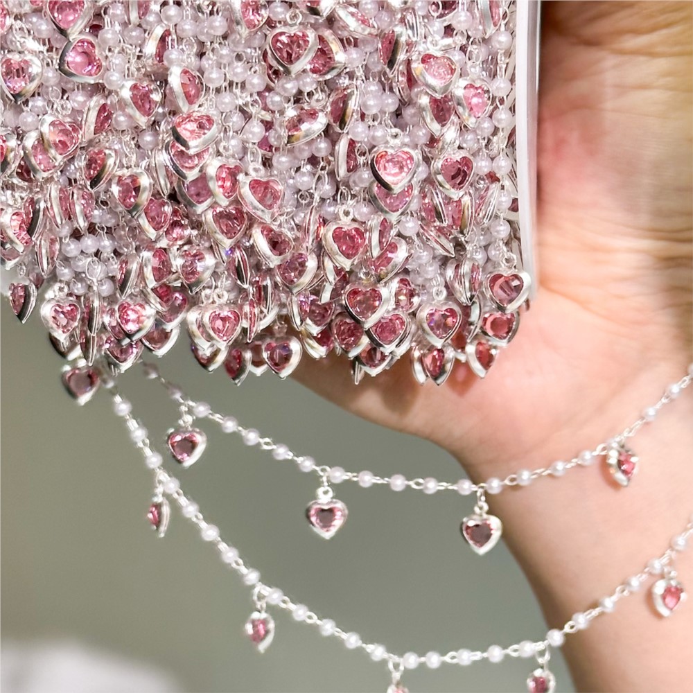 โซ่ทองเหลืองรูปหัวใจคริสตัลสีช - Pearl Trim Chain บทวิจารณ์และราคา
