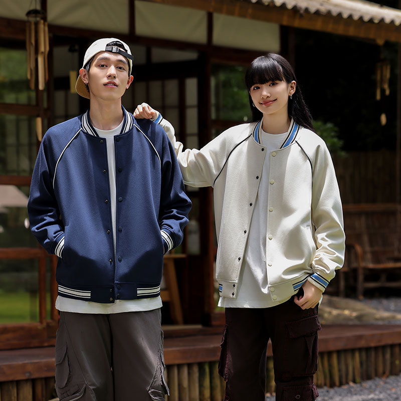 เสื้อแจ็คเก็ตเบสบอลสำหรับผู้หญ - Sequin Fabric Panel บทวิจารณ์และราคา